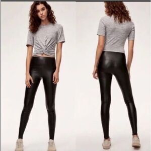 Wilfred Free Aritzia Black Faux Leather Leggings Size Small